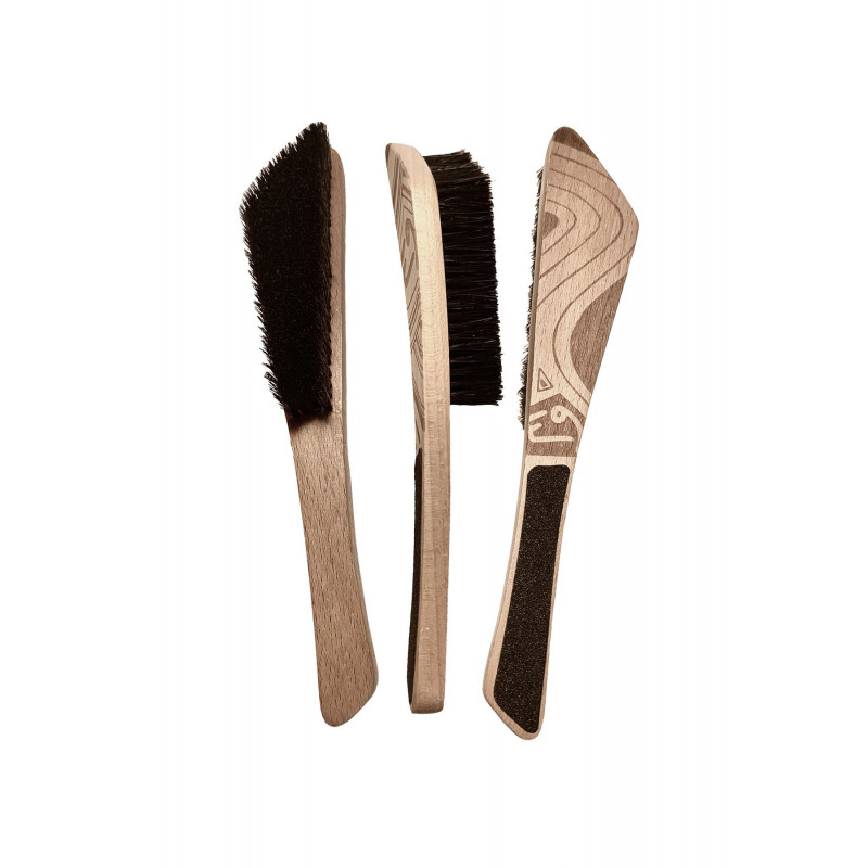 Brush E9 Woodbrush (assorted graphics)