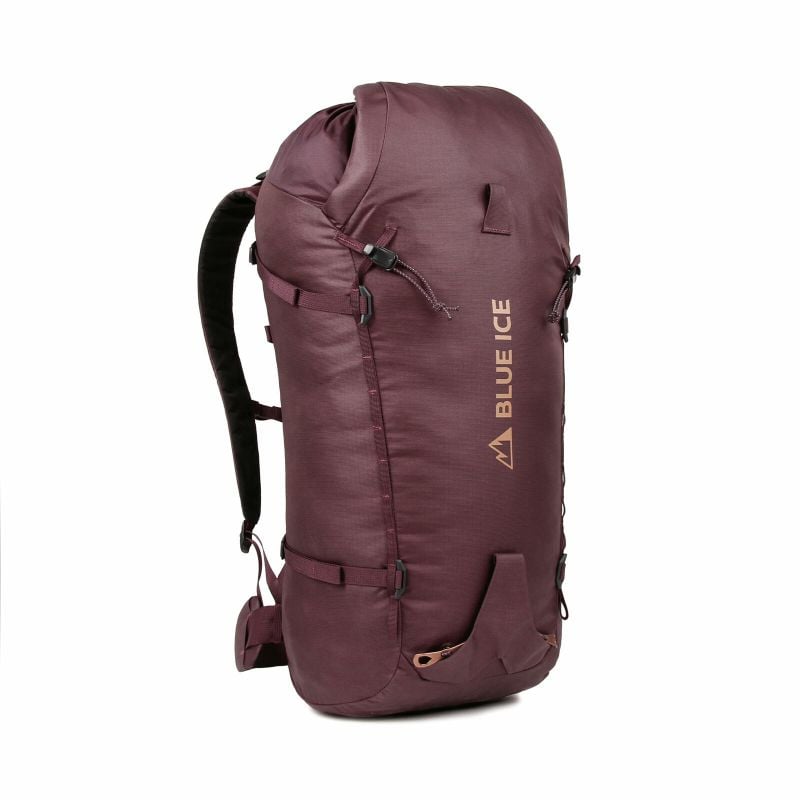 Bergbeklimmer rugzak BLUE ICE WARTHOG PACK 30L (Winetasting)