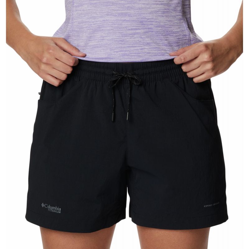 Shorts Columbia Titan Pass Lightweight (black) Women
