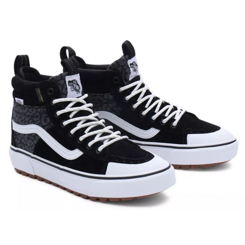 Vans UA SK8-Hi MTE-2 (LEEUWARD ZWART/WIT) damesschoenen