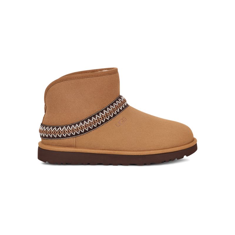 Stövlar UGG W CLASSIC MINI CRESCENT (CHESTNUT) Dam