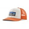 Cap Patagonia P-6 Logo Trucker Hat (bianco con ruggine rossa)