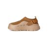 UGG M PEAKMOD LOWCUT (CASTAÑO)