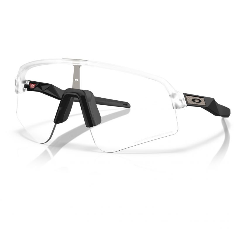 Gafas de sol Oakley SUTRO LITE SWEEP (MATTE CLEAR /PHOTOCHROMIC) cat.0 a 3